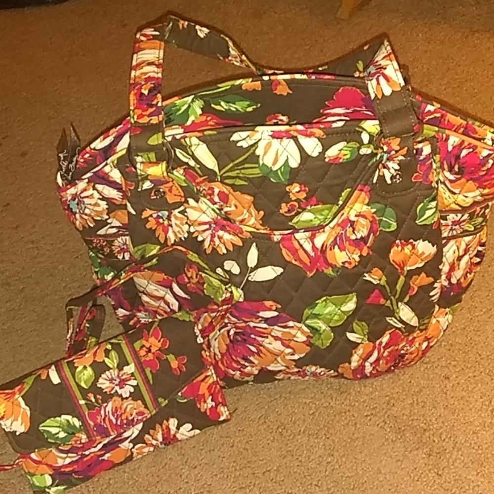 Vera Bradley set